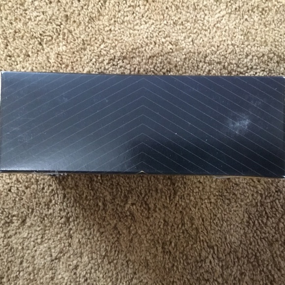 Honda CR 250 R -Special Edition- Maisto 1:18 - Picture 8 of 12